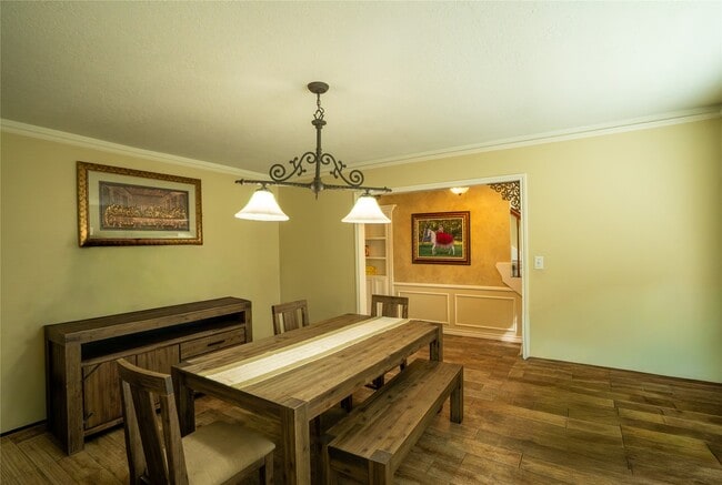 Foto del edificio - 1514 Roanwood Dr