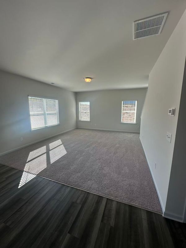 Foto del edificio - 829 Kensington St