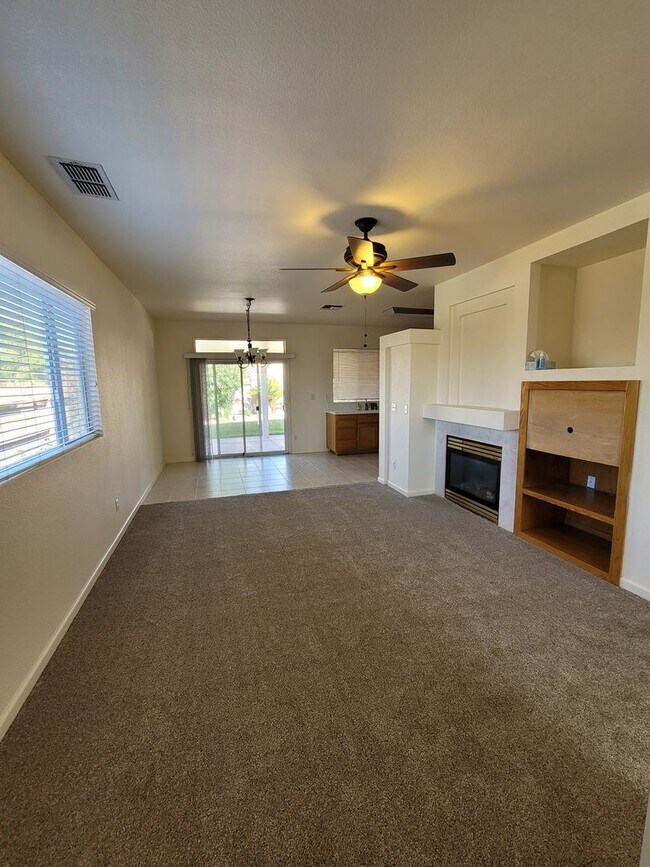 Foto del edificio - 2 br, 2 bath House - 7935 Eskdale Court
