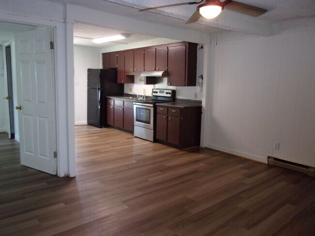 Foto del edificio - 1331 Spanish Villa Ln