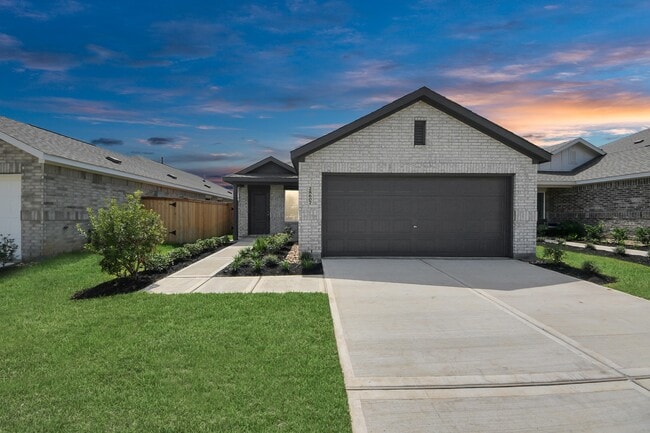 Building Photo - 28607 Bottom Grass Trl