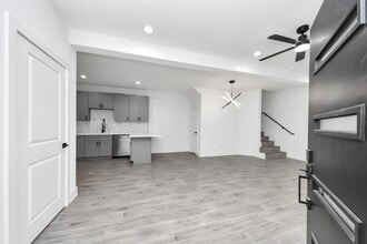 Building Photo - 7412 Carver Rd