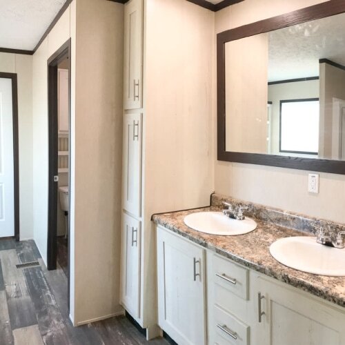 Foto del edificio - 475 Landis Ln