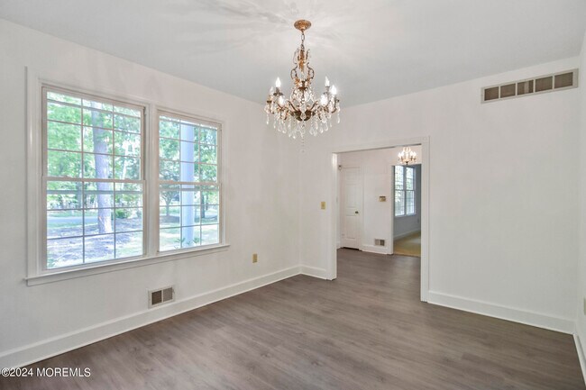 Foto del edificio - 593 Jackson Mills Rd