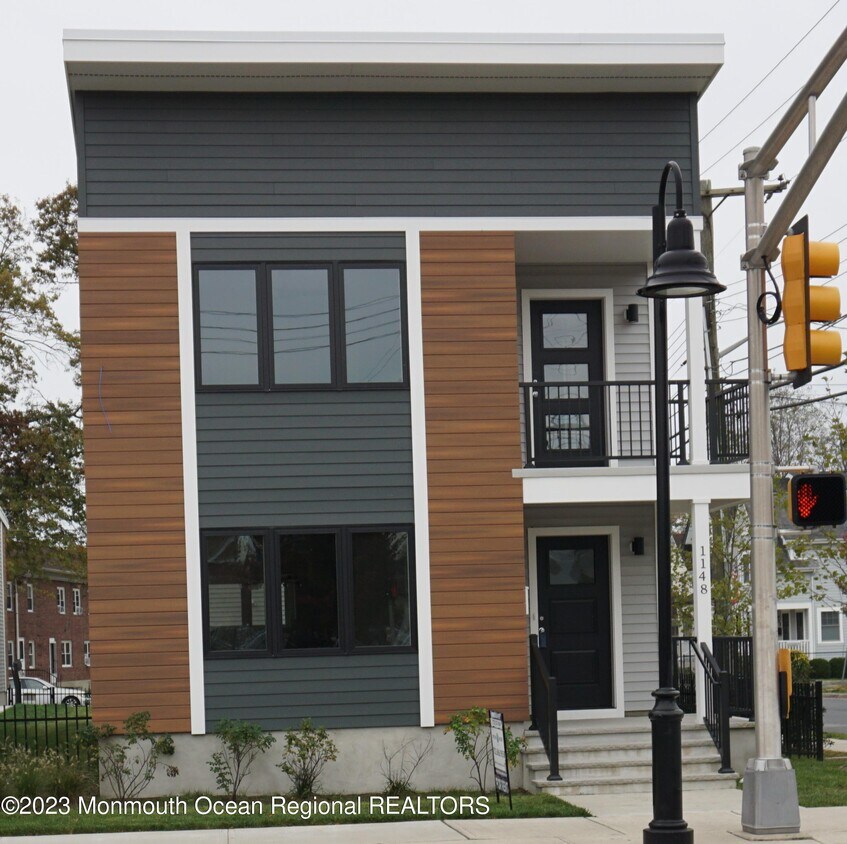 Primary Photo - 1148 Springwood Ave