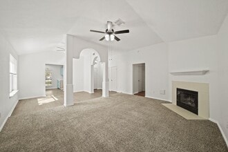 Building Photo - 230 Cool Cove