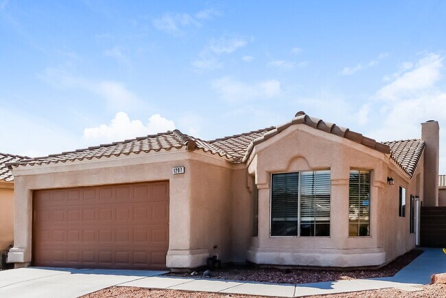 Building Photo - 1207 Cobble Lake Ave