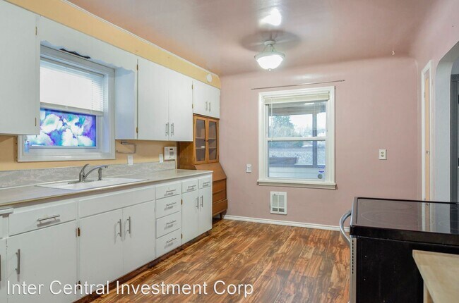Foto del edificio - 2 br, 1 bath House - 713 1st Ave N