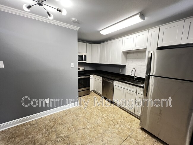 Foto del edificio - 10444 Jefferson Hwy
