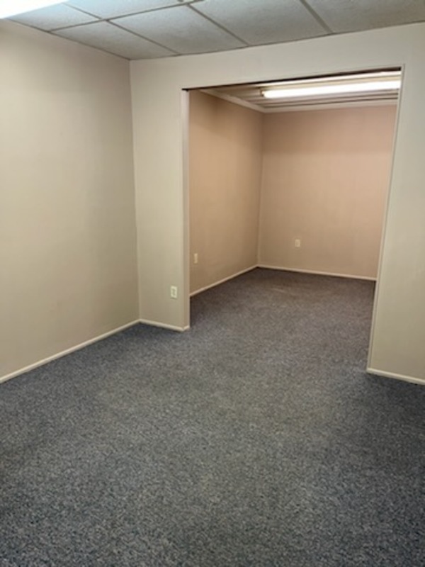 Foto del edificio - 3228a Wade Hampton Blvd