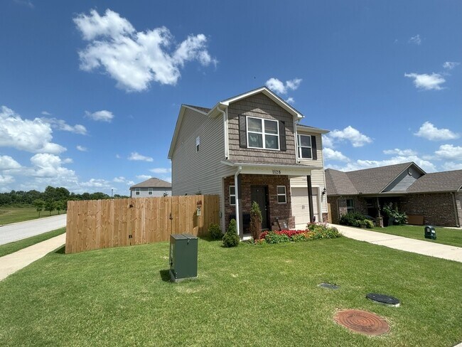 Foto del edificio - 1128 S Nighthawk Ln