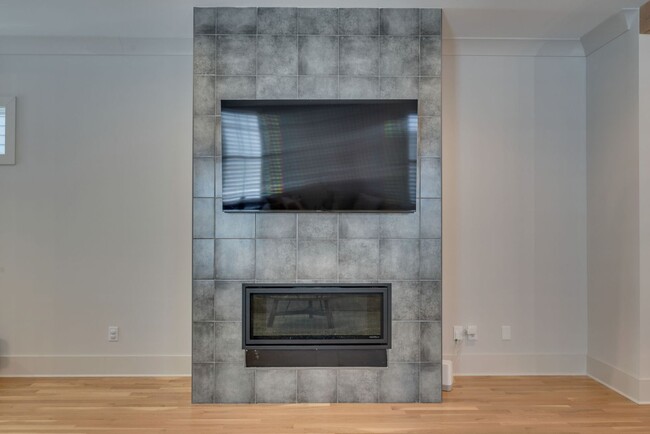 Foto del edificio - **Newly constructed beautiful home - locat...