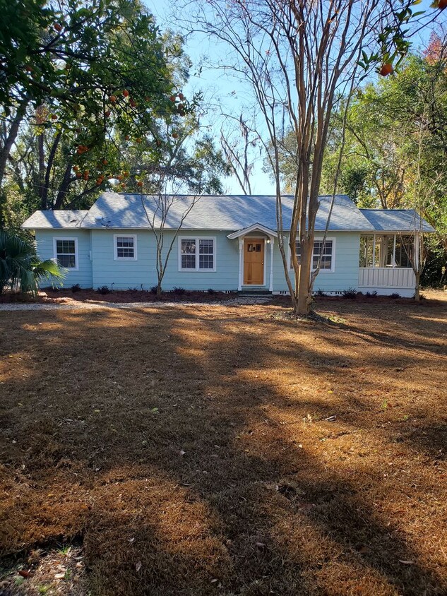 Primary Photo - Looking for a cozy newly renovated home in...