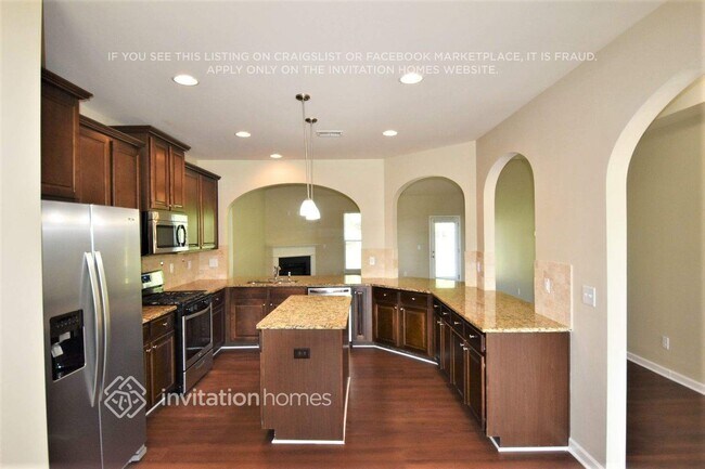 Foto del edificio - 1709 Misselthrush Ln