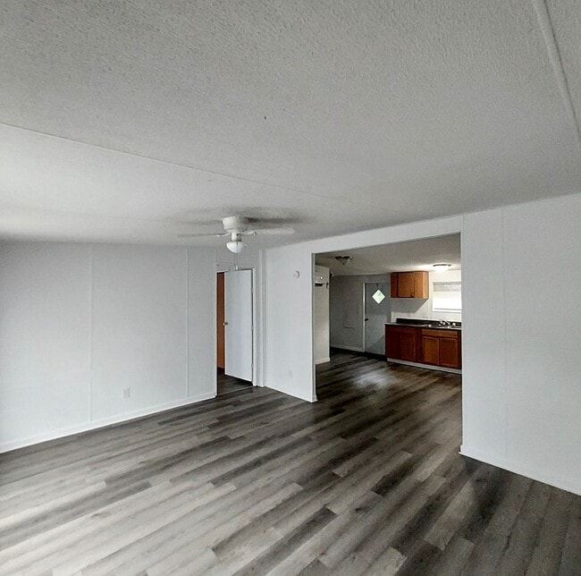 Building Photo - 14 Live Oak Ln