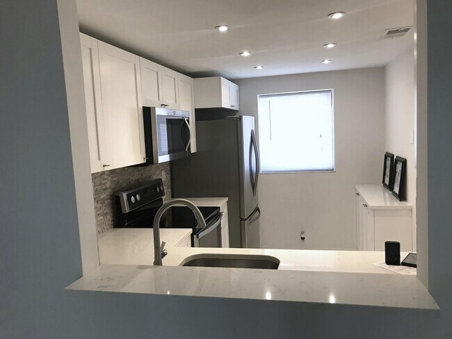 Foto del edificio - 9539 Boca Cove Cir