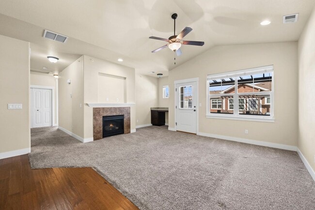 Building Photo - 5851 Dripping Rock Ln