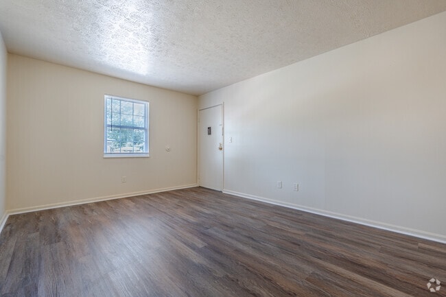 1 habitación, 1 baño - Sala de estar - Parkridge Pointe
