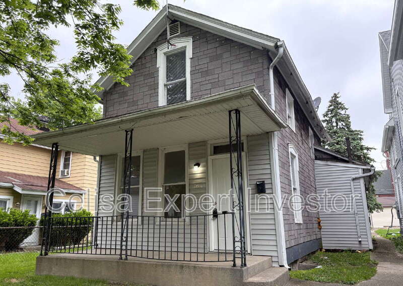 Primary Photo - 710 3rd St