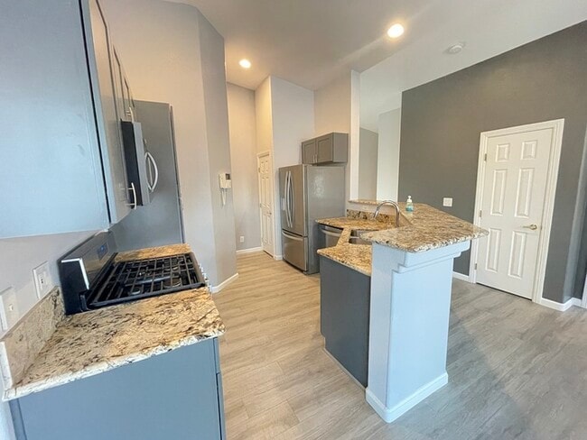 Building Photo - This property has been shown before and wi...