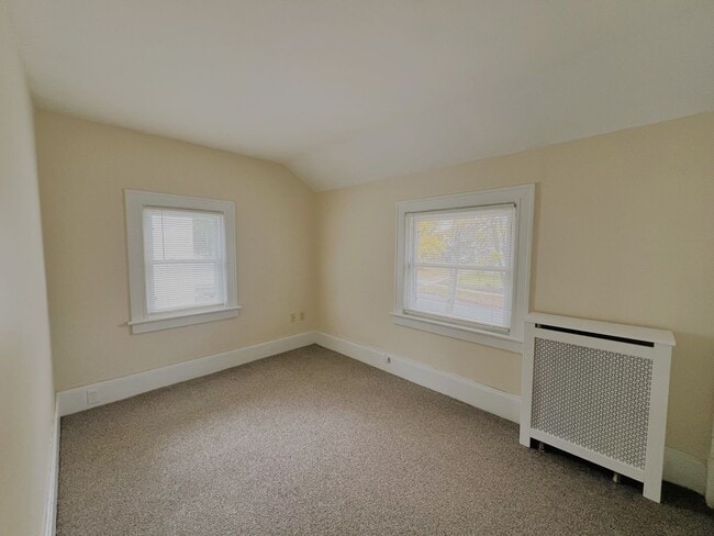 Foto del edificio - 105 Livingston Ave