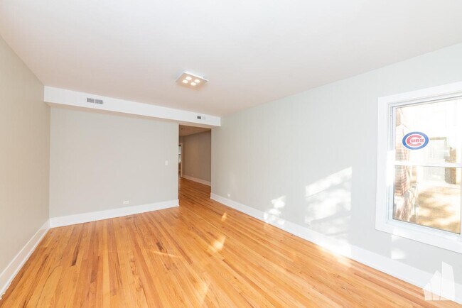 Photo - 2 bedroom in Chicago IL 60657 Apartment