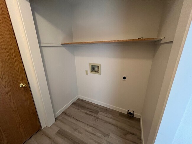 Building Photo - 3 Bed 2 Bath in Nampa!