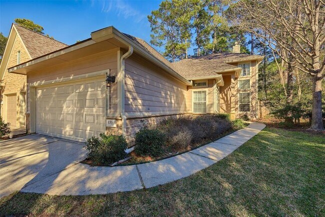 Building Photo - 135 E Greenhill Terrace Pl