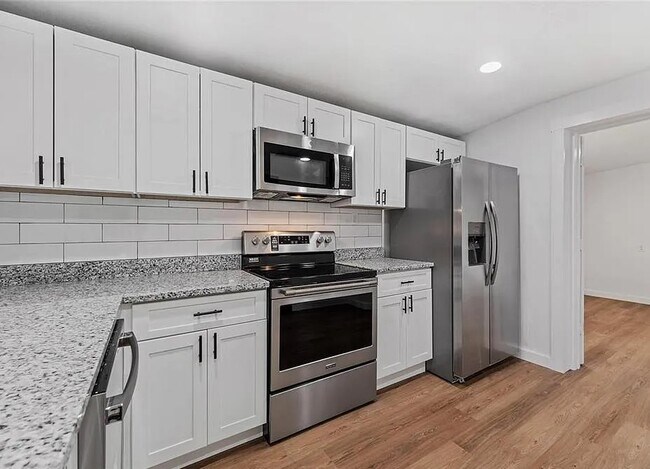 Foto del edificio - 1830 Hallum Ave