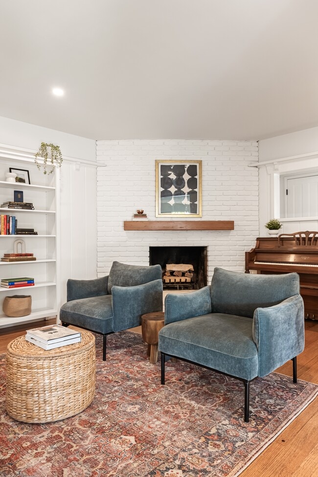 Photo - 2510 Santiago St House