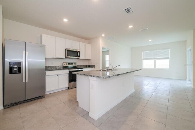 Foto del edificio - 15 Hickory Course Way