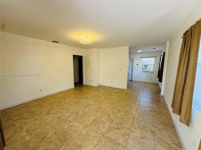 Foto del edificio - 254 SW 14th St