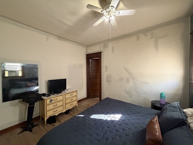 Foto del edificio - 918 Lafayette Ave