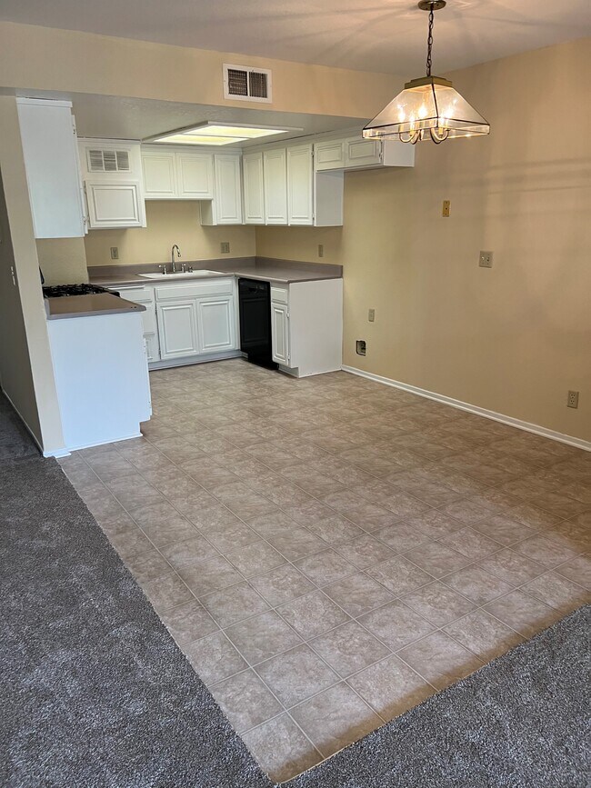 Amigo Apartments 7134 Amigo Ave Reseda, CA Apartments for Rent in