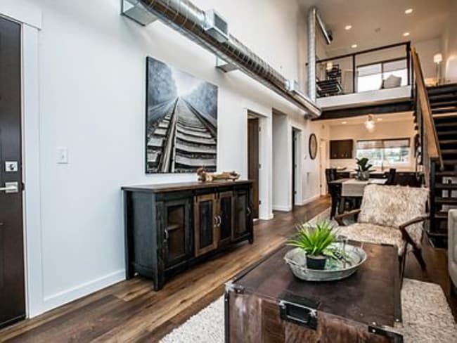 Building Photo - 264 Blackberry Loop