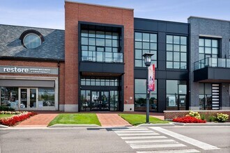 Building Photo - 728 Waukegan Rd