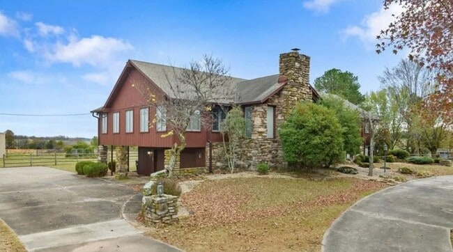 Large home with shop buildings on 10 acres - Large home with shop buildings on 10 acres