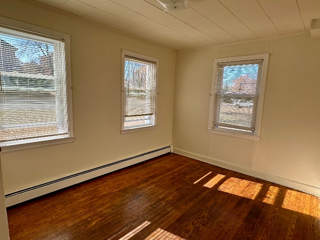 Building Photo - 973 Ellis Pkwy