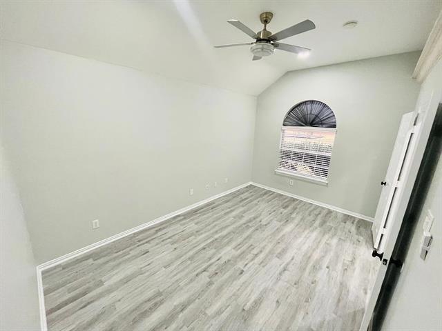 Foto del edificio - 5628 Rickshaw Ln