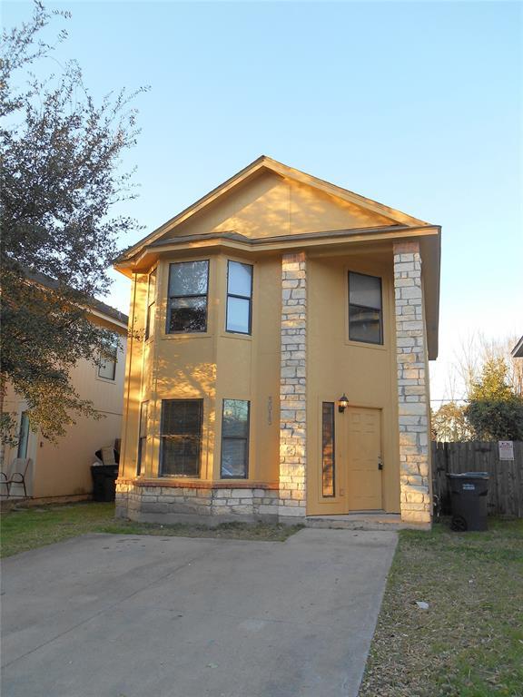 Primary Photo - 3013 La Estancia Ln
