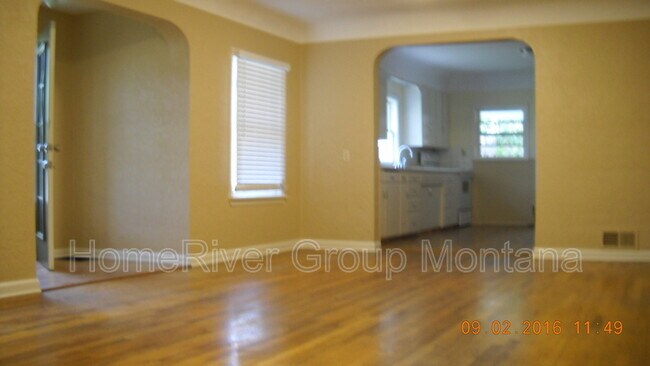 Building Photo - 885 Speedway Ave