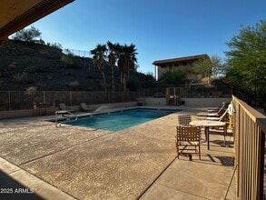 Building Photo - 1130 E Butler Dr