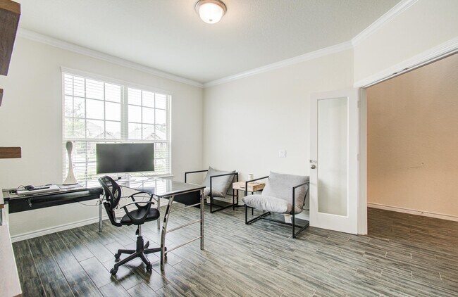 Foto del edificio - 27817 Ellie Oak Ln