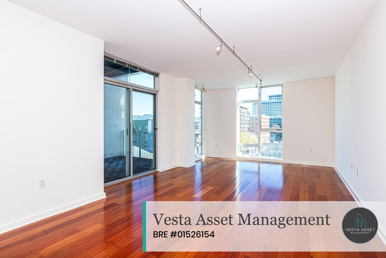 Vibrant Uptown Living in a Modern One-Bedroom with private deck! - Vibrant Uptown Living in a Modern One-Bedroom with private deck!