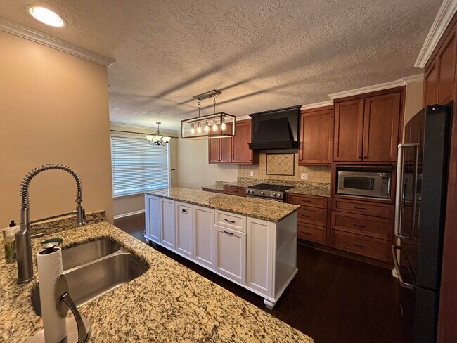 Foto del edificio - 4851 Appletree Ct