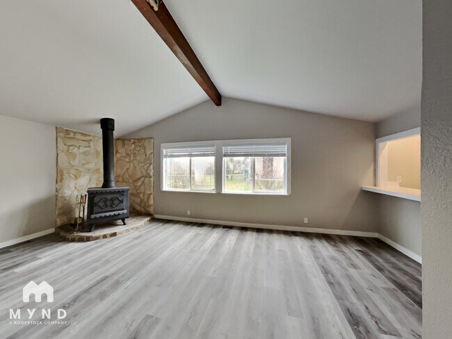 Foto del edificio - 15852 118th Ave SE