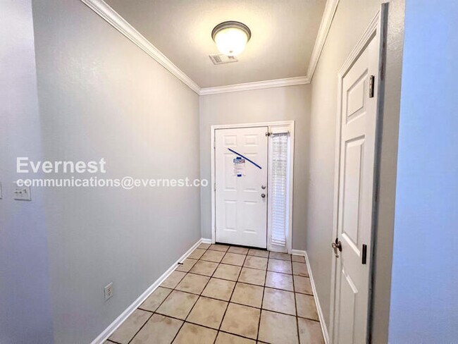 Foto del edificio - 93 Rosebud Cir