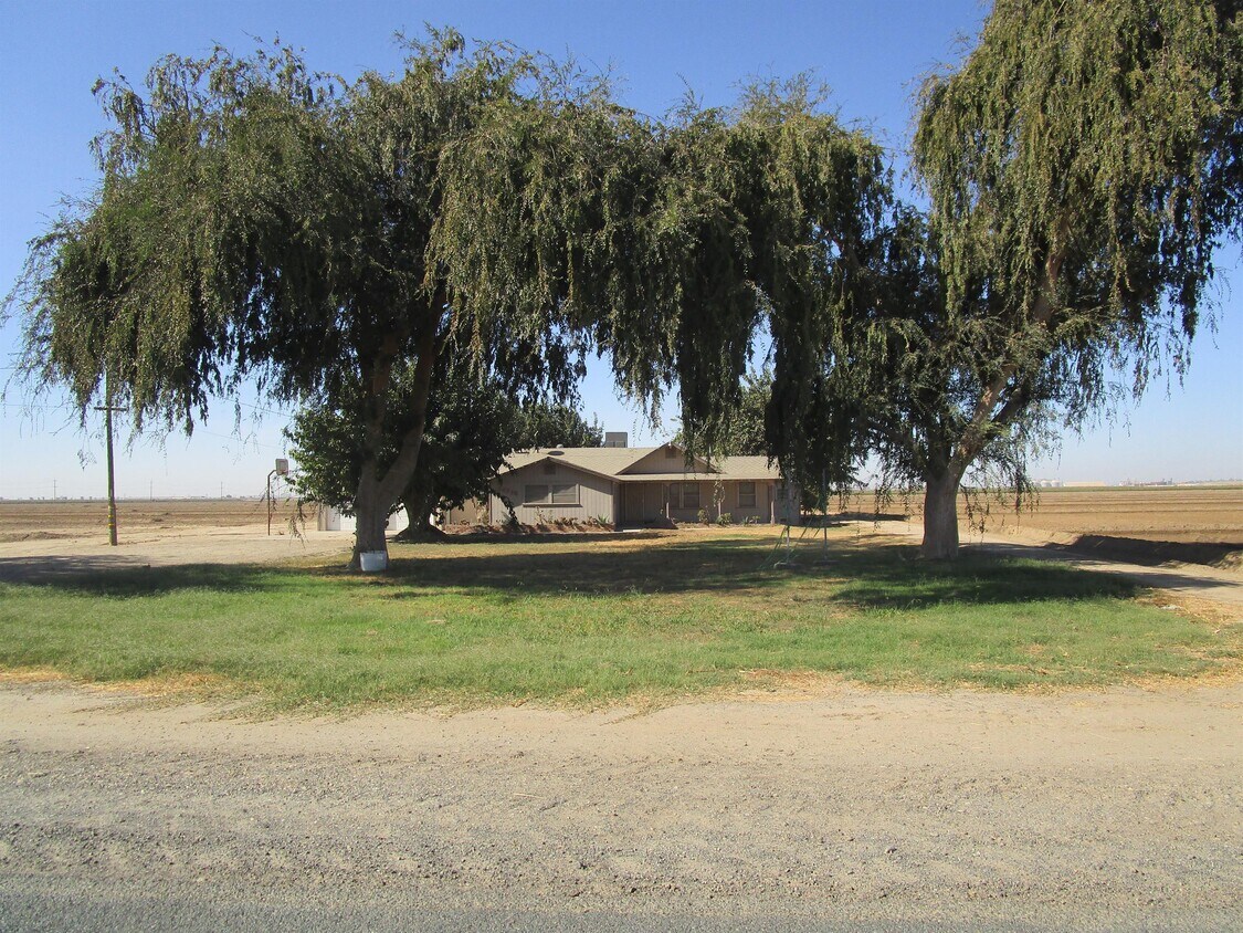 Primary Photo - 14750 9th Ave