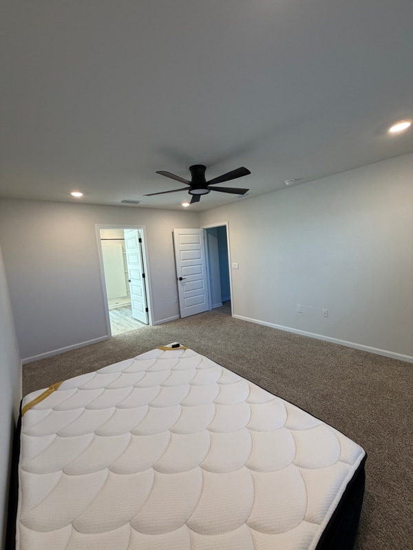 Building Photo - 5136 Rivergrass Dr