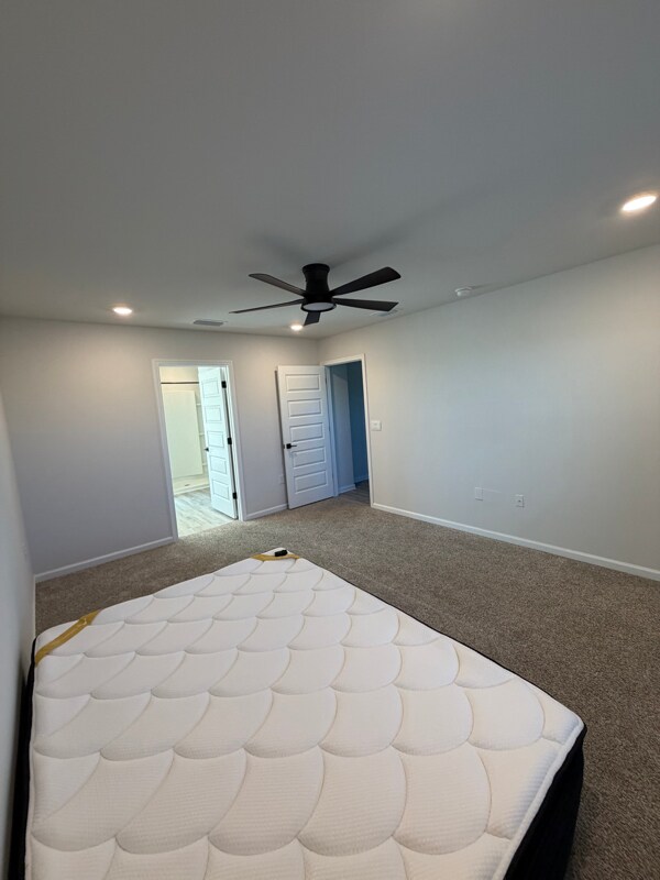 Foto del edificio - 5136 Rivergrass Dr